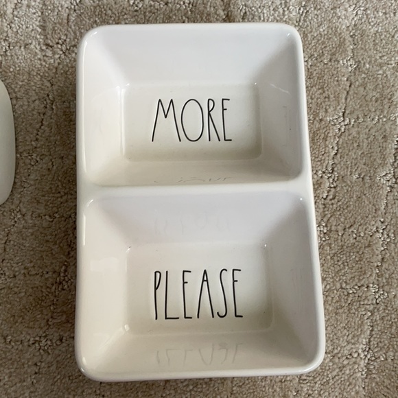 Rae Dunn 3-piece Mug & Tray Bundle! - Picture 5 of 6